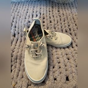 sperry top sider tennis shoes